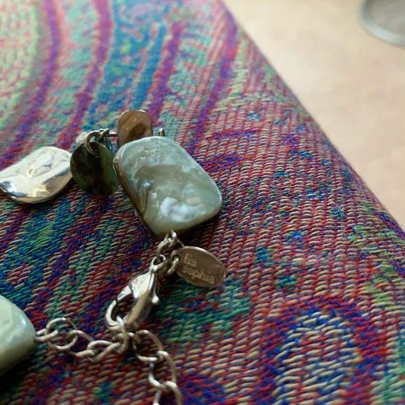 Lia Sophia abalone and mother of pearl neckace - Picture 3 of 4